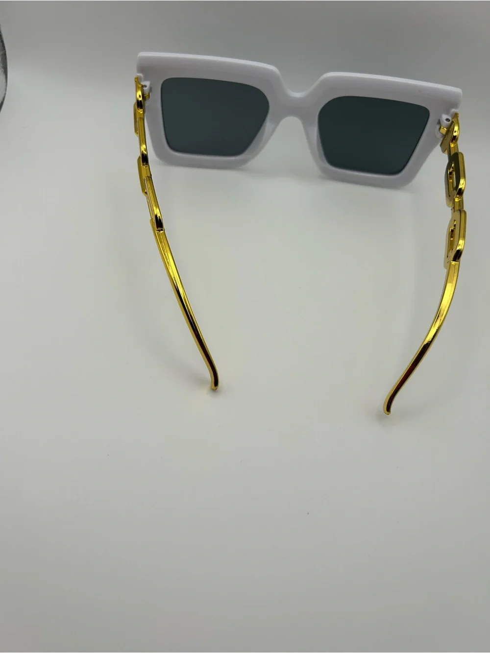 White Frame Sunglasses with Gold Chain Temples
